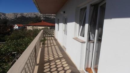 Apartment Ivana 2 with Balcony