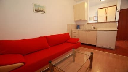 Apartman Goga 3 u mirnom dijelu mjesta