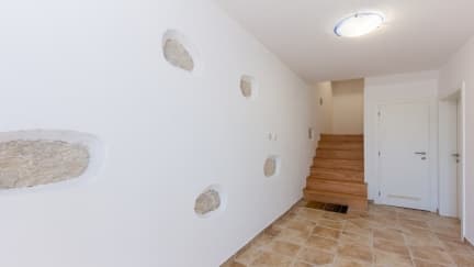 Apartman Sanja s balkonom i pogledom na more