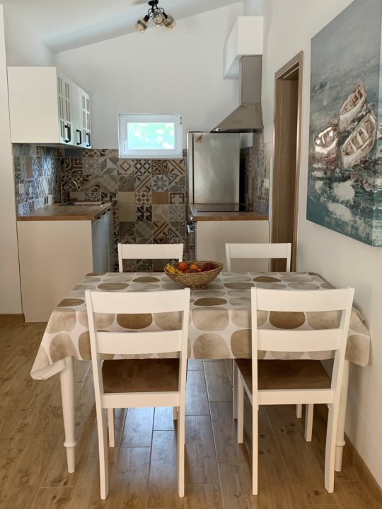 Apartment Monti with Sea View