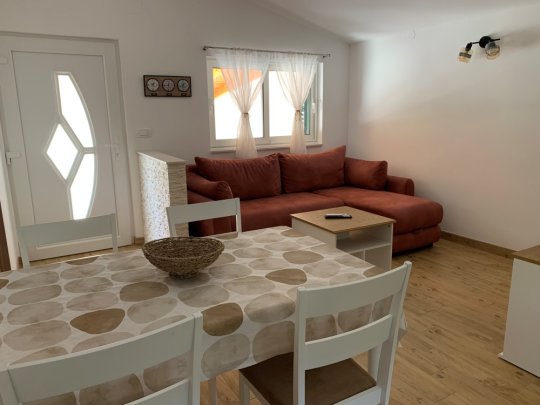 Apartment Monti with Sea View