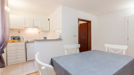 Apartman Marin 2 s pogledom na more