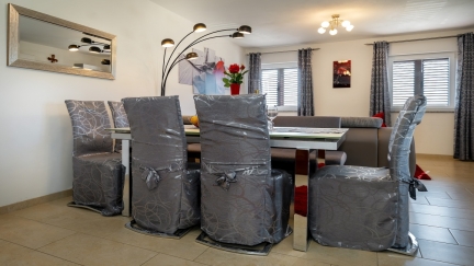 Apartman Harmonie s jacuzzijem i terasom