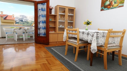 Apartment Nada A4+1 with Terrace in Quiet Area