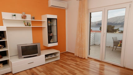 Apartment Sucur A4+1 with Balcony and Sea View