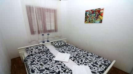 Apartman Reljic A4 s 2 dvokrevetne sobe i terasom