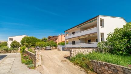 Doppelzimmer Stanka mit Terrasse und Gartenblick