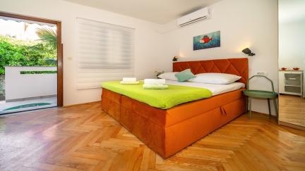 Double Room Stanka with Terrace and Garden View