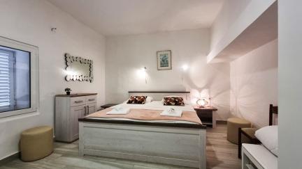 Church Bells Apartment in Charming Old Town