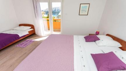 Apartment Vlahinic 1 mit Balkon und MeersblickView