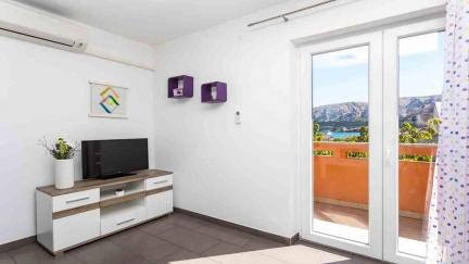 Apartment Vlahinic 1 mit Balkon und MeersblickView