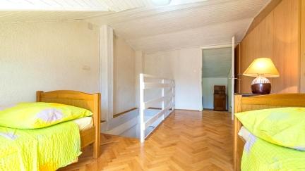 Apartman Neva s terasom i pogledom na more