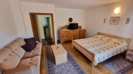 Apartman Cuhas s balkonom