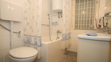 Apartman Cuhas s balkonom