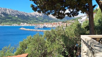 Apartman Igor 2 s terasom i pogledom na more