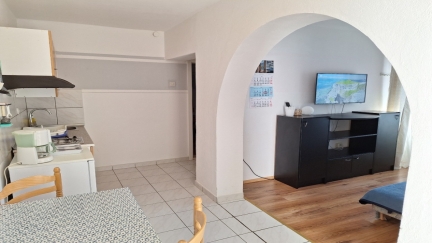 Apartman Igor 2 s terasom i pogledom na more