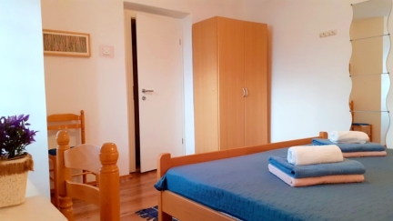 Apartman Igor 2 s terasom i pogledom na more
