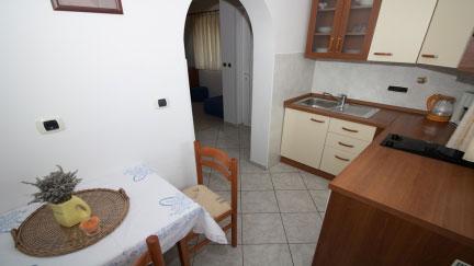 Apartman Albina u prizemlju s terasom