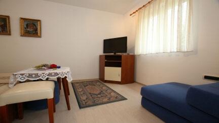 Apartman Albina u prizemlju s terasom