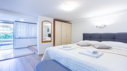 Studio Apartman Lorena 2 s terasom