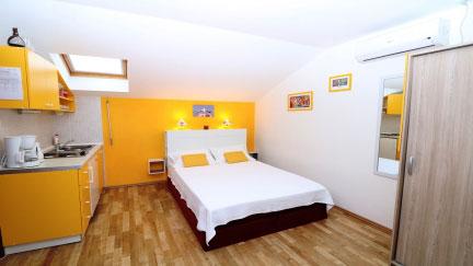 Studio Apartman Neven s pogledom na more