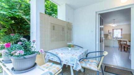 Apartment Meri 3 with Double Room and Terrace