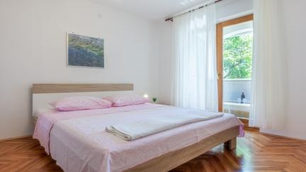 Apartman Meri 3 s dvokrevetnom sobom i terasom