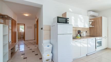 Apartman Lovorka 6