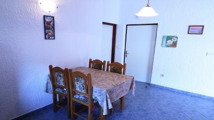 Apartman Juranic 1 s velikom terasom