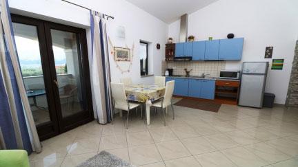 Apartman Jadranka Green s balkonom