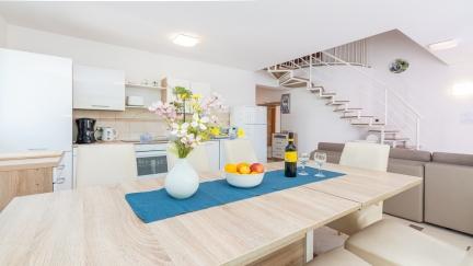 Apartman Lovorka 5