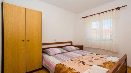 Apartment Roberta 1B mit Terrasse und mit Meerblick