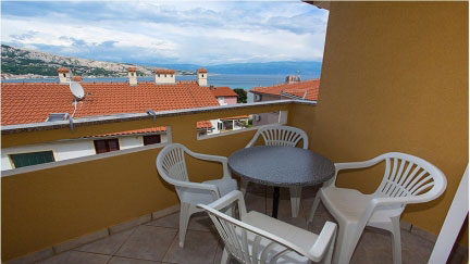 Apartment Roberta 2B with Terrace and Sea View
