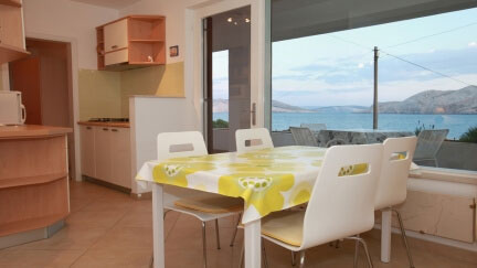 Apartment Dorotea with Terrace and Beautiful Sea View