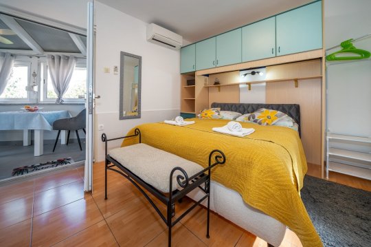 Monolocale Rapska con terrazza