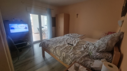 Apartman Lidija 3 s tri spavaće sobe