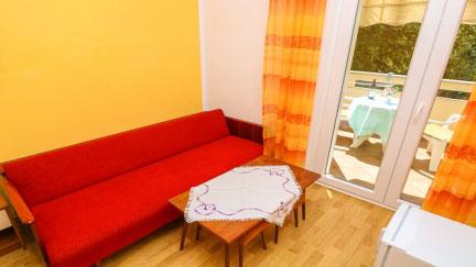 Double Room with Terrace Tomica 3