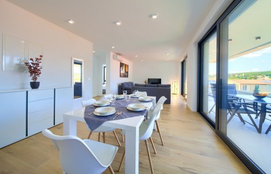 Deluxe Apartment Sabic 1 by The Sea