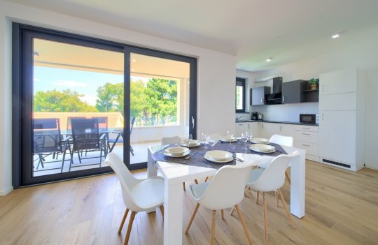 Deluxe Apartment Sabic 1 by The Sea