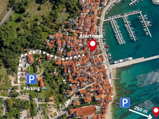 Apartment Placa with Balcony and Sea View