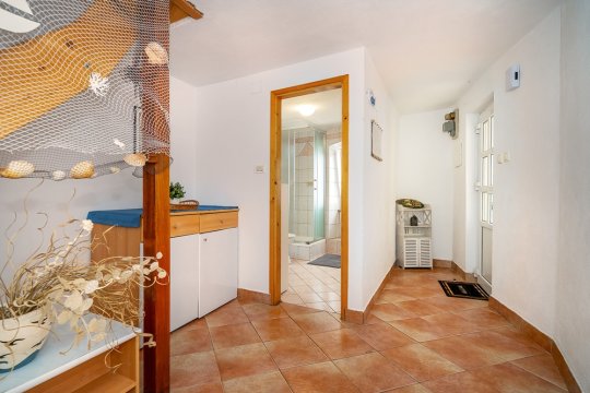 Apartment Placa with Balcony and Sea View
