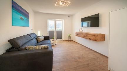 Apartman Gerta 3 s balkonom i pogledom na more