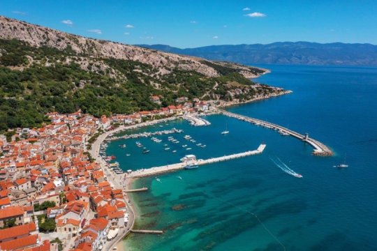 Apartment Branko A2 with Double Room and Balcony