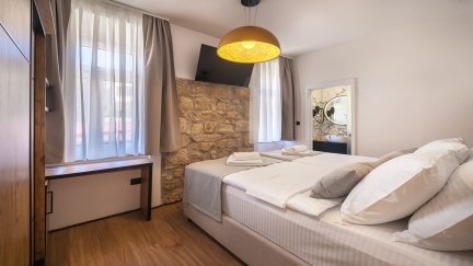 Castellum Besca - Deluxe Double Room #6 with Balcony