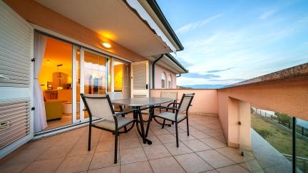 Apartment Klea with Terrace A4+1
