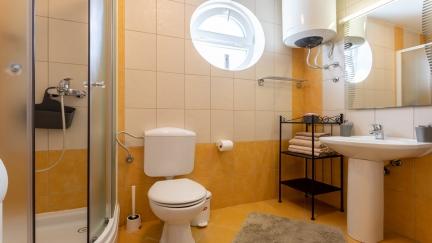 Apartman Adria Garden 2 s terasom
