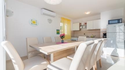 Apartman Mimoza 6