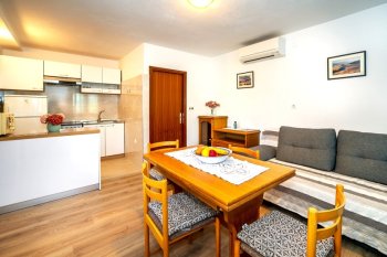 Apartment Beti 2+1 with Terrace