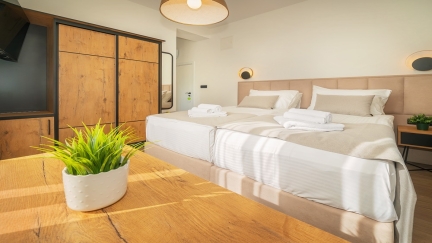 Castellum Besca - Deluxe Double Room #1 with Sea View