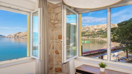 Castellum Besca - Deluxe Double Room #1 with Sea View